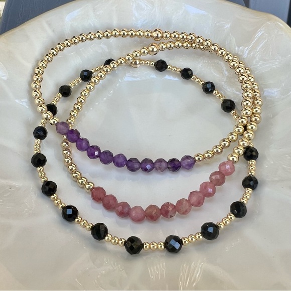 Amethyst and 14k Gold Filled Bead Bar Stretch Bracelet - Picture 3 of 3